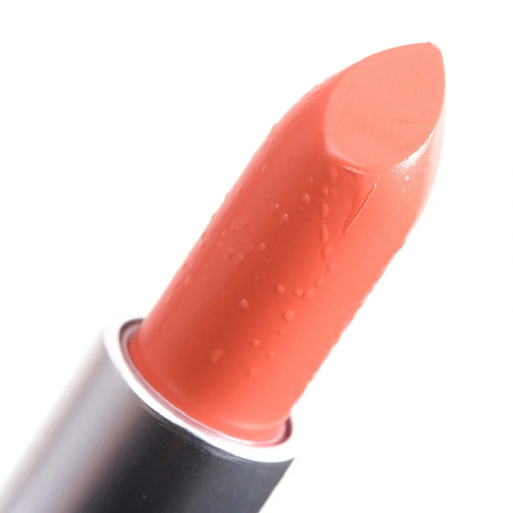 MAC RAZZLEDAZZLER Lustre Lipstick. NEW IN BOX. LIMITED EDITION.